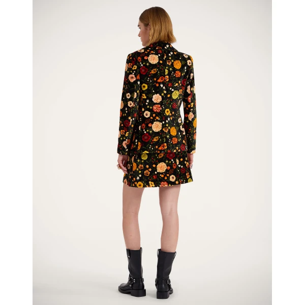 La DoubleJ Short Skirt in Botticelli Black, view 3