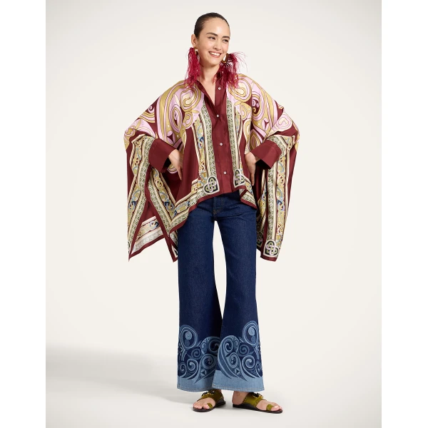La DoubleJ The Cropped Flare Jean in Kells Indigo at Coveti