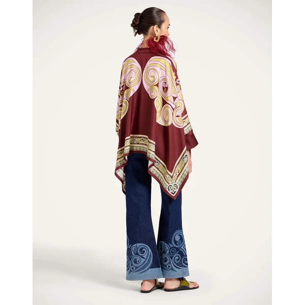 La DoubleJ The Cropped Flare Jean in Kells Indigo at Coveti