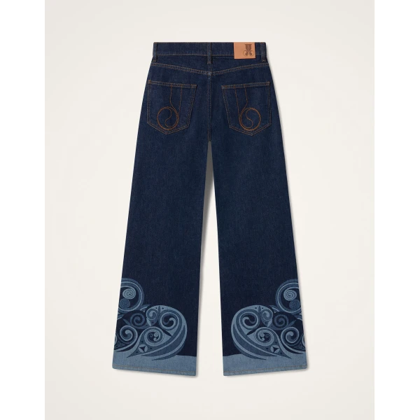 La DoubleJ The Cropped Flare Jean in Kells Indigo at Coveti