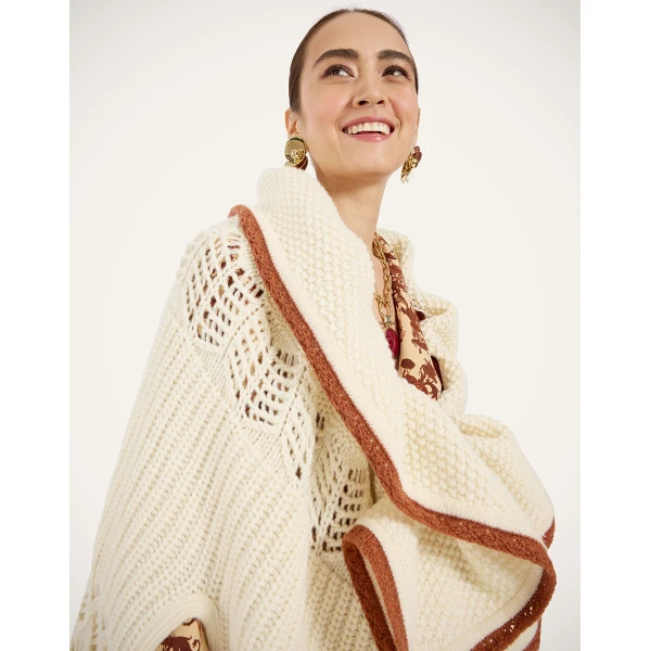 La DoubleJ The Weaver Long Cape in White at Coveti