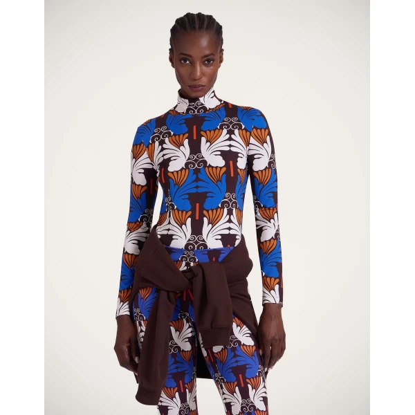 La DoubleJ Turtleneck in Ali Chocolate | Tops | Coveti