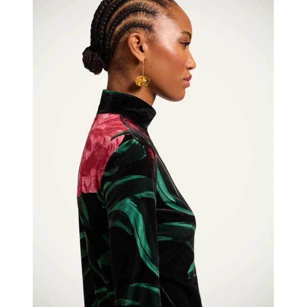 La DoubleJ Turtleneck in Peony Black Top, view 4