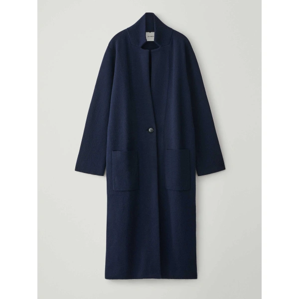 Lisa Yang Amie Coat in Navy | Wool & Cashmere Coats | Coveti