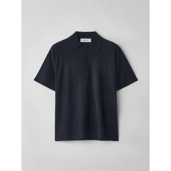 Lisa Yang Carter T-shirt in Navy | T-Shirts | Coveti
