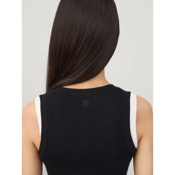 Lisa Yang Devyne Top in Black