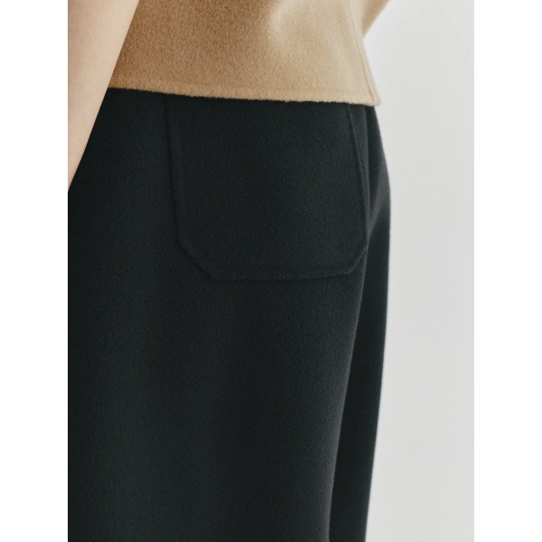 Lisa Yang Doublé Barrel Trousers in Black