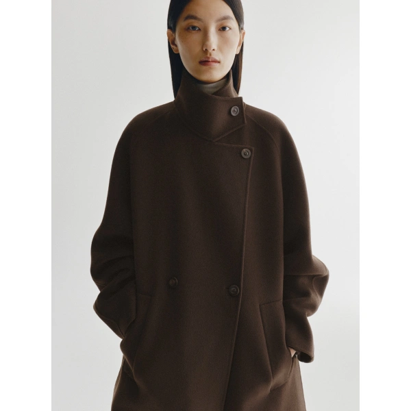 Lisa Yang Doublé Button Coat in Dark Oak
