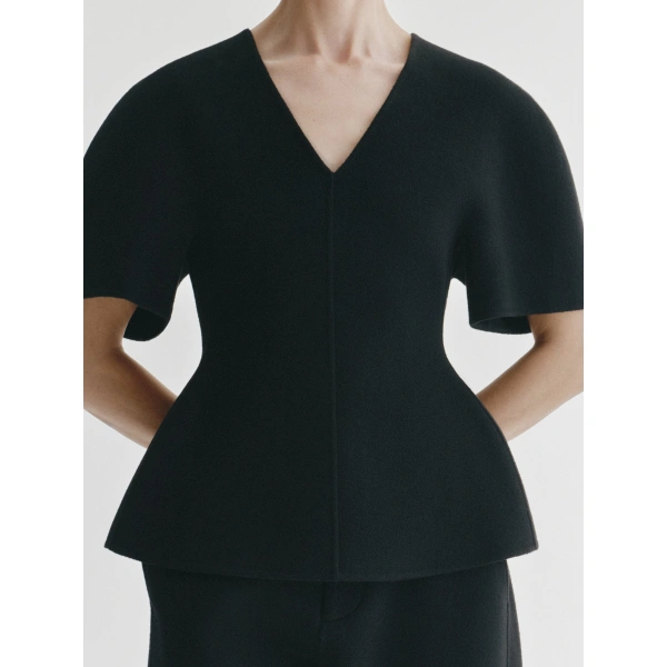 Lisa Yang Doublé V Neck Top in Black