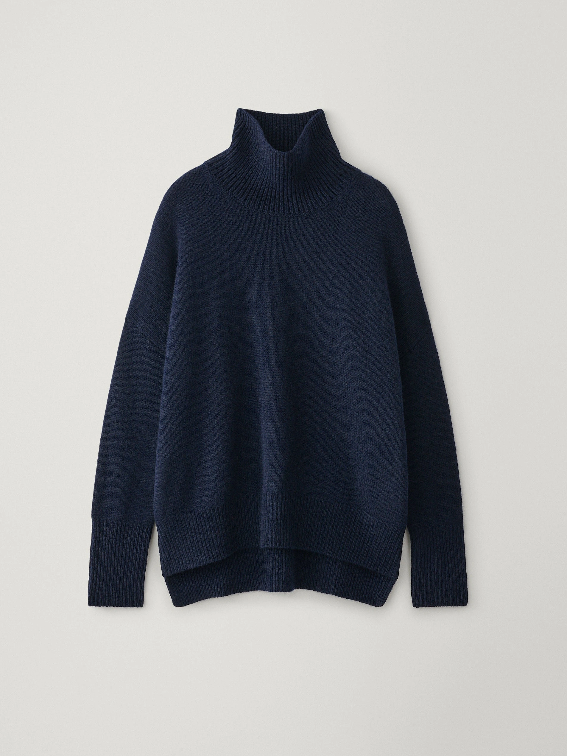 Lisa Yang Heidi Sweater in Navy Lisa Yang Heidi Sweater in Navy | Cashmere Sweaters | Coveti