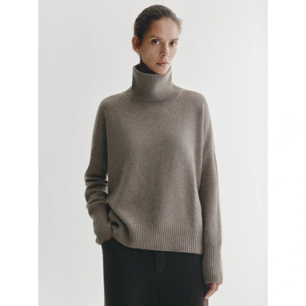 Lisa Yang Heidi Sweater in Truffle