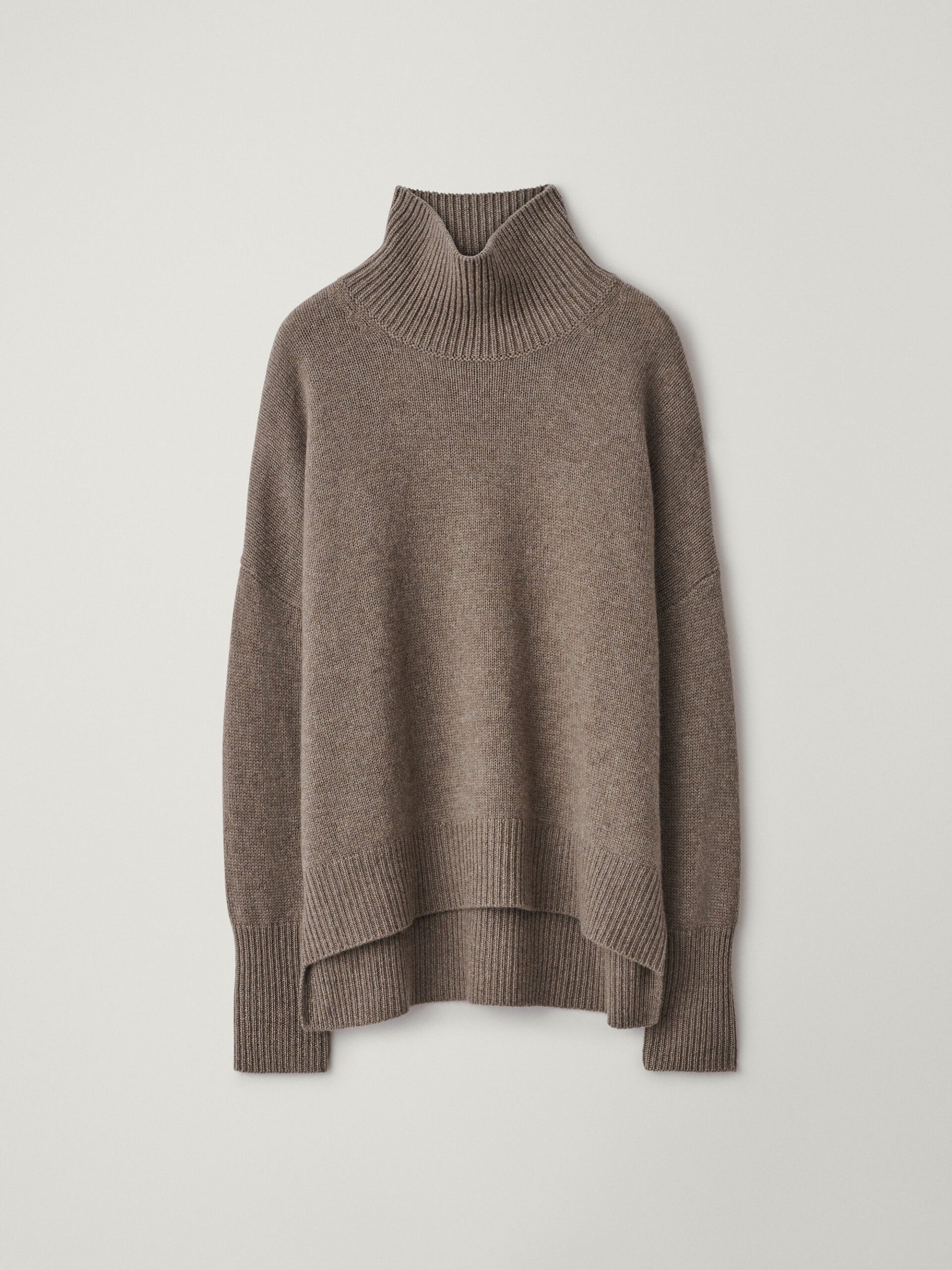 Lisa Yang Heidi Sweater in Truffle Lisa Yang Heidi Sweater in Truffle | Cashmere Sweaters | Coveti