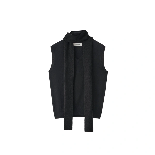Lauri Scarf Top in Black
