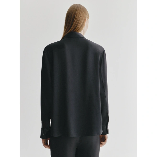 Lisa Yang Long Sleeved Button-Up Shirt in Midnight