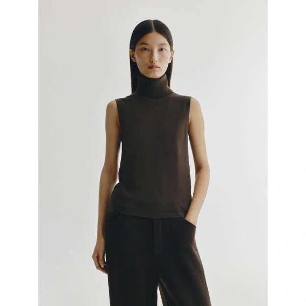 Lisa Yang Marelyn Top in Earth