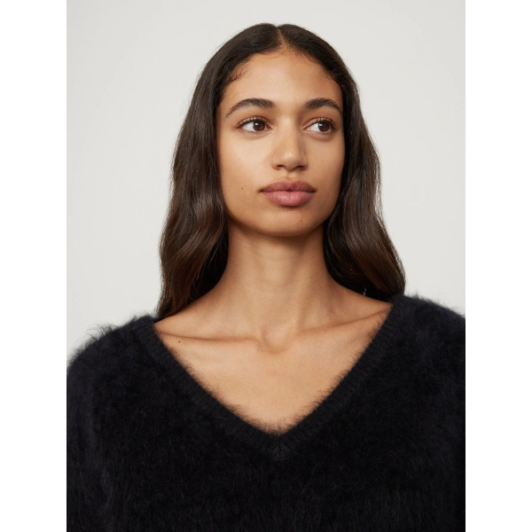 Lisa Yang Margareta Sweater in Black Brushed
