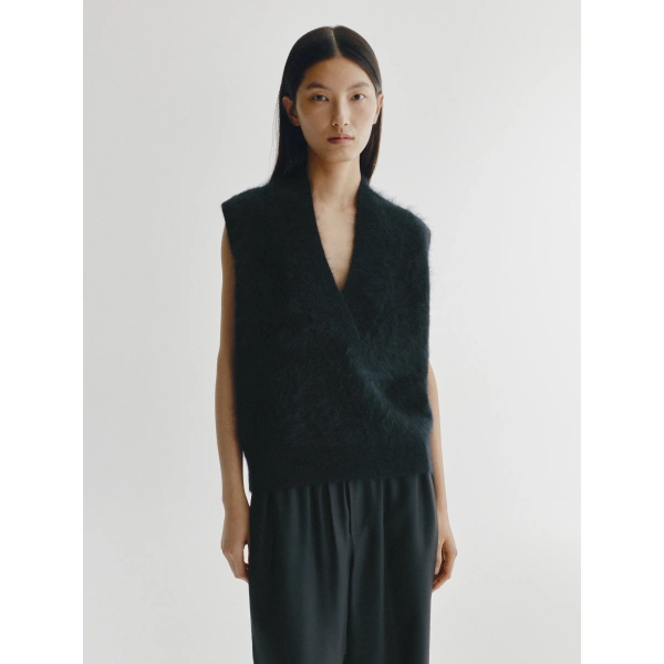 Lisa Yang Norell Top in Black Brushed