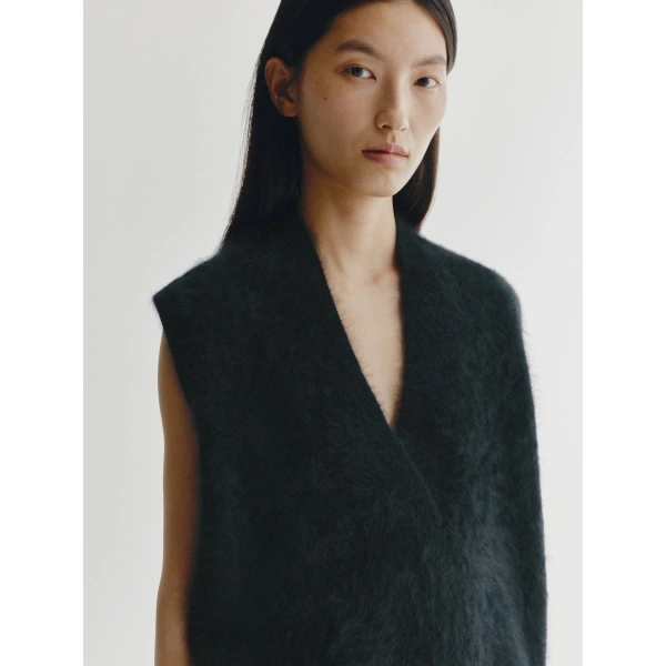 Lisa Yang Norell Top in Black Brushed