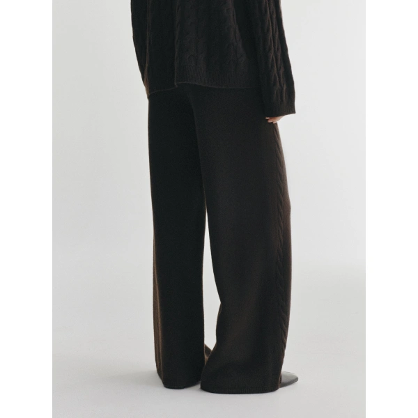 Lisa Yang Olanda Trousers in Dark Oak