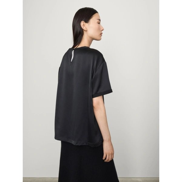 Lisa Yang Round Neck T-Shirt in Midnight