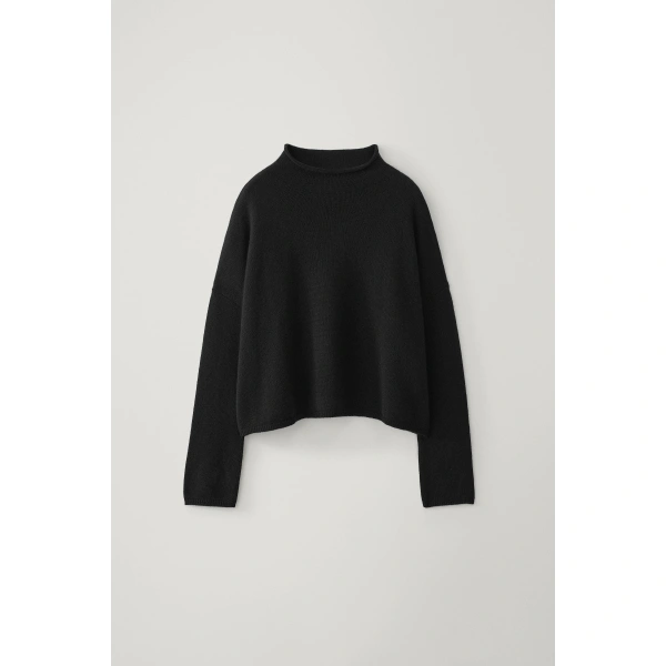 Sandy Sweater in Black
