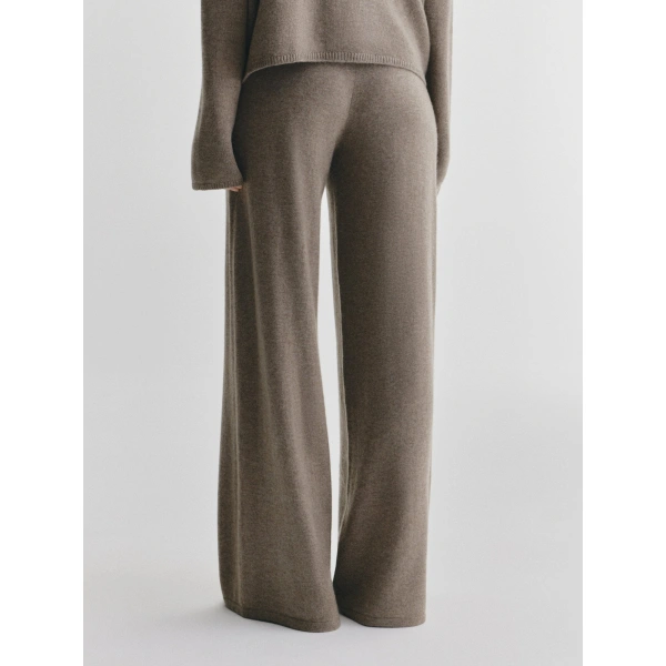 Lisa Yang Sofi Trousers in Truffle