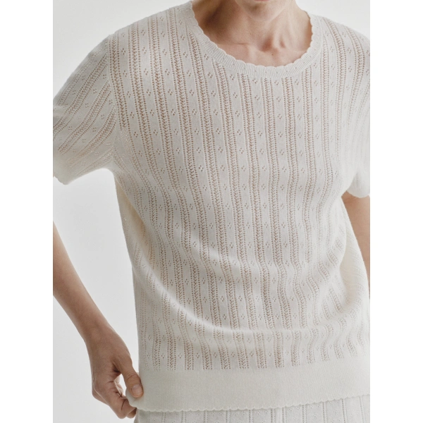 Lisa Yang Suyin T-Shirt in Salt