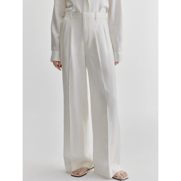 Lisa Yang Tailored Wide Leg Trousers in Meringue