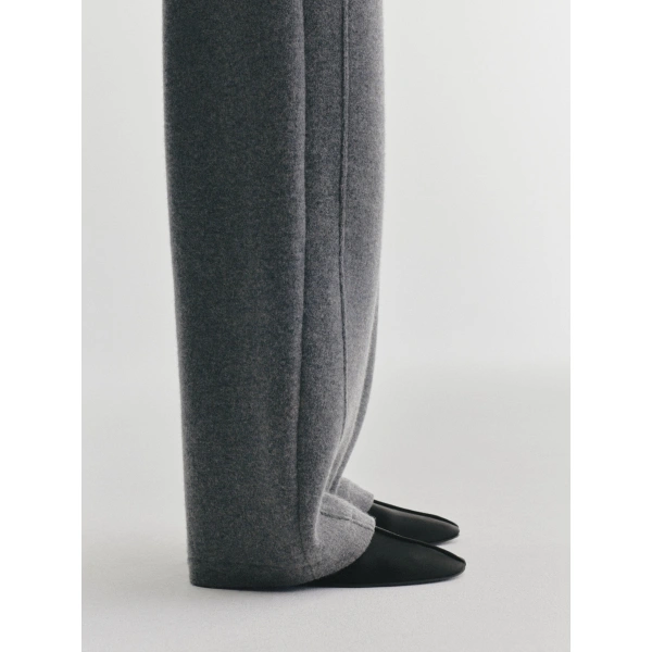 Lisa Yang Veda Trousers in Graphite