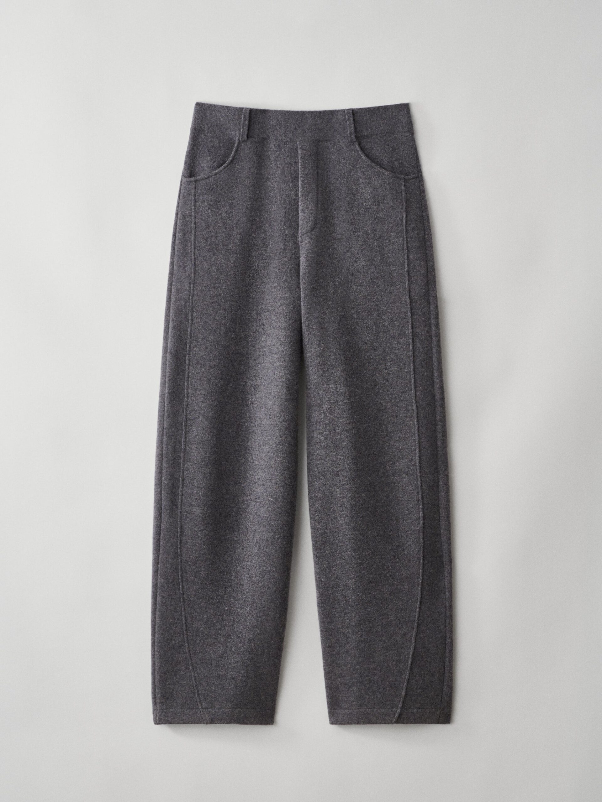 Lisa Yang Veda Trousers in Graphite Lisa Yang Veda Trousers in Graphite | Pants | Coveti