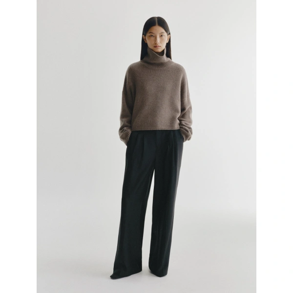 Lisa Yang Zerlina Sweater in Truffle
