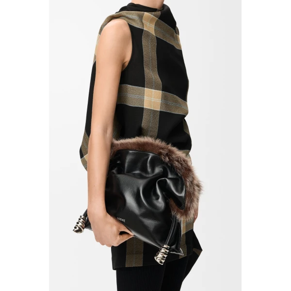 Medium Flamenco Clutch in Glossy Lambskin and Shearling, Black - Image 3