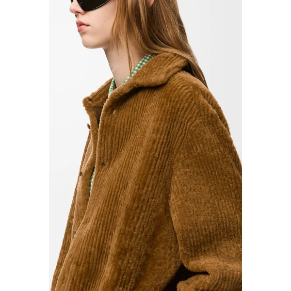 Overshirt in Shearling Corduroy, Camel - Image 5