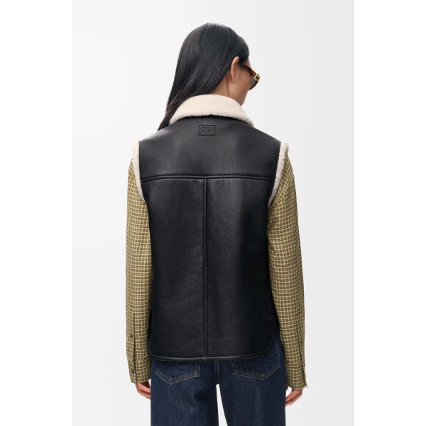 Vest in Shearling, Black - Image 4