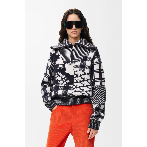 Zip-up Sweater in Wool, Navy and White - Image 3
