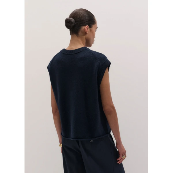 ME+EM Boyfriend Knit Vest in Navy