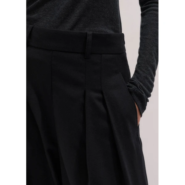 ME+EM Exaggerated Taper Trouser in Black