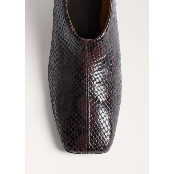 ME+EM High Front Block Heel in Chocolate/Black