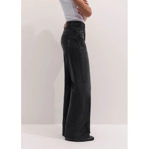 ME+EM Leg Elongator Jean in Black Wash