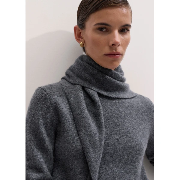 ME+EM Mini Triangle Knit Scarf in Mid Grey Mélange
