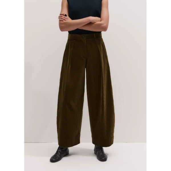 ME+EM Pleat Barrel Trouser in Bronzed Olive