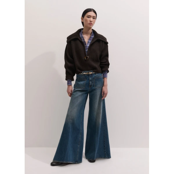 ME+EM Super Wide Flare Jean in Authentic Mid Blue Wash, view 4 | Denim | Coveti