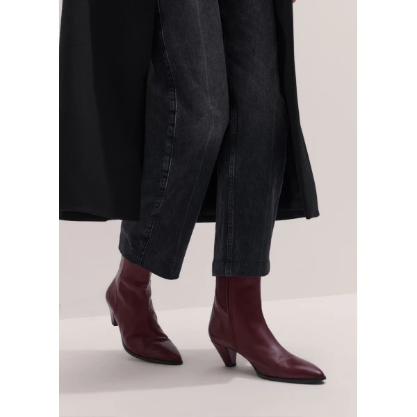 ME+EM Taper Heel Point Boot in Merlot