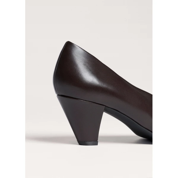 ME+EM Taper Heel Pump in Black Brown
