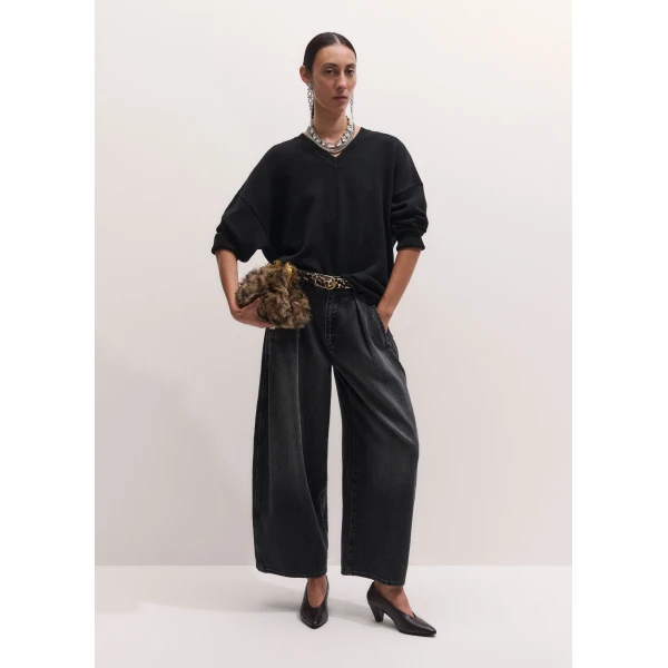ME+EM Ultimate Boyfriend Jumper in Black, view 4 | Sweaters | Coveti