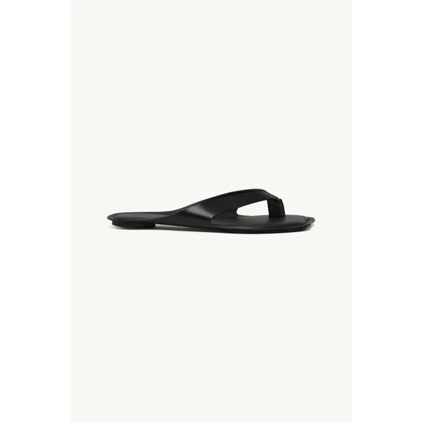 MM6 Maison Margiela Anatomic Leather Flip Flops in Black, view 2 | Flip Flops & Slides | Coveti