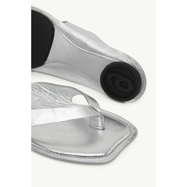 MM6 Maison Margiela Anatomic Leather Flip Flops in Silver, view 6 | Flip Flops & Slides | Coveti