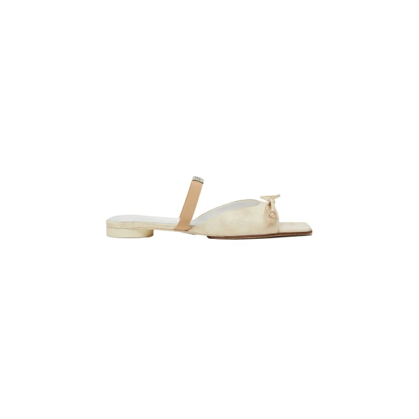 Bow-Detailed Leather Slingback Shoes in Alabaster