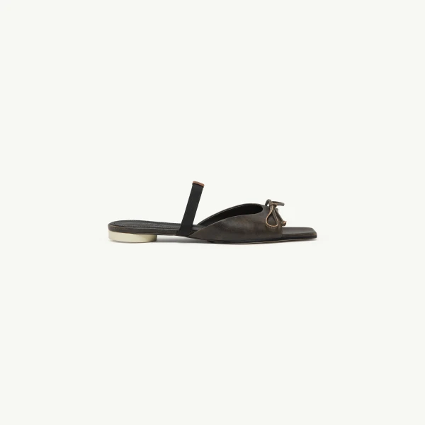 MM6 Maison Margiela Bow-Detailed Leather Slingback Shoes in Brown | Sandals | Coveti