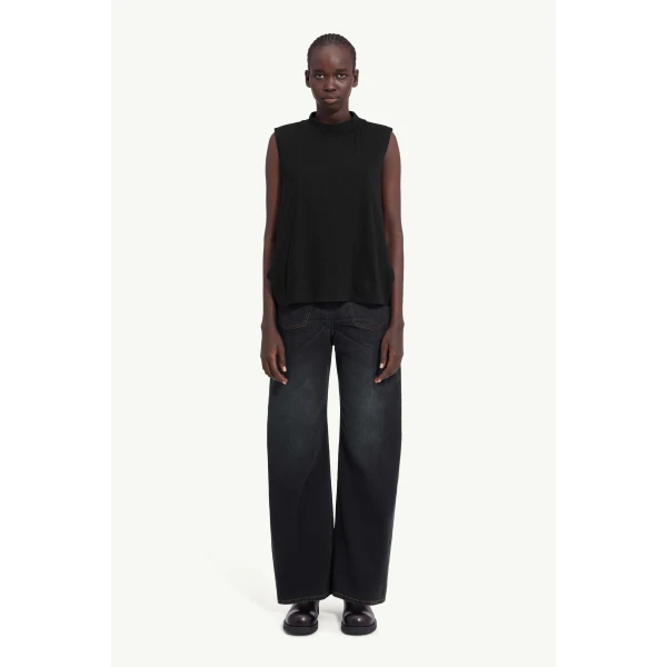 MM6 Maison Margiela Cotton Jersey Sleeveless Top in Black, view 2 | Sleeveless | Coveti